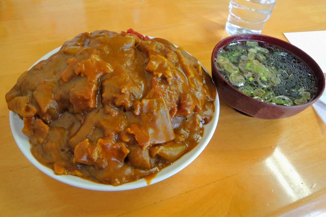 みたか食堂の全貌！名物カツ丼と2026年最新の混雑回避術