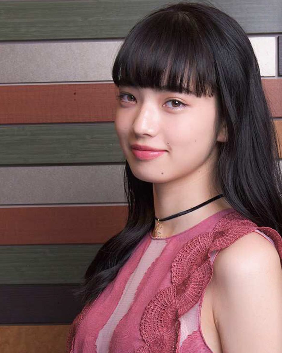 小松菜奈の圧倒的な引力、世界が息をのむ「可愛さ」と美の哲学