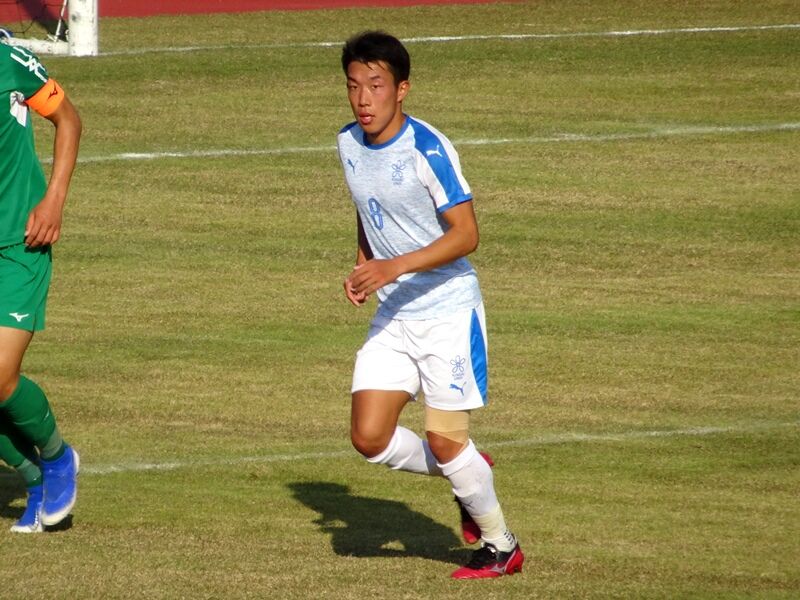 【2026年最新】熱狂の裏で何が起きているのか？サッカー情報消費の変遷と「まとめアンテナ」が今なお支持される真の理由
