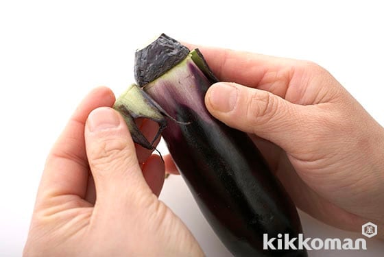 How Do I Peel an Eggplant