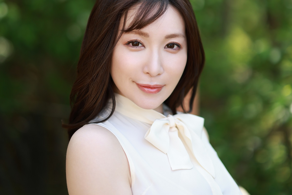 女神ジュンの動画はどこで見られる？引退説の真相と衝撃の現在を徹底調査