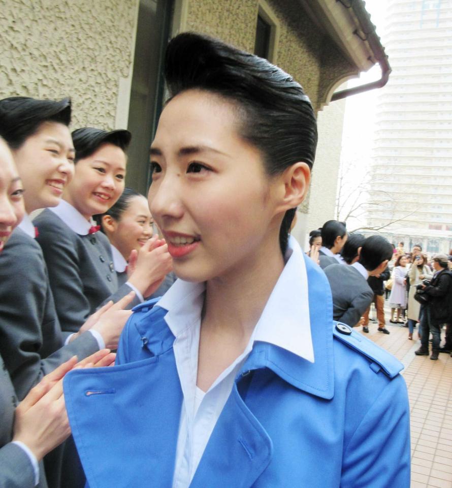 松岡修造の娘・稀惺かずとの現在は？宝塚で魅せる実力と噂の真相を徹底解説