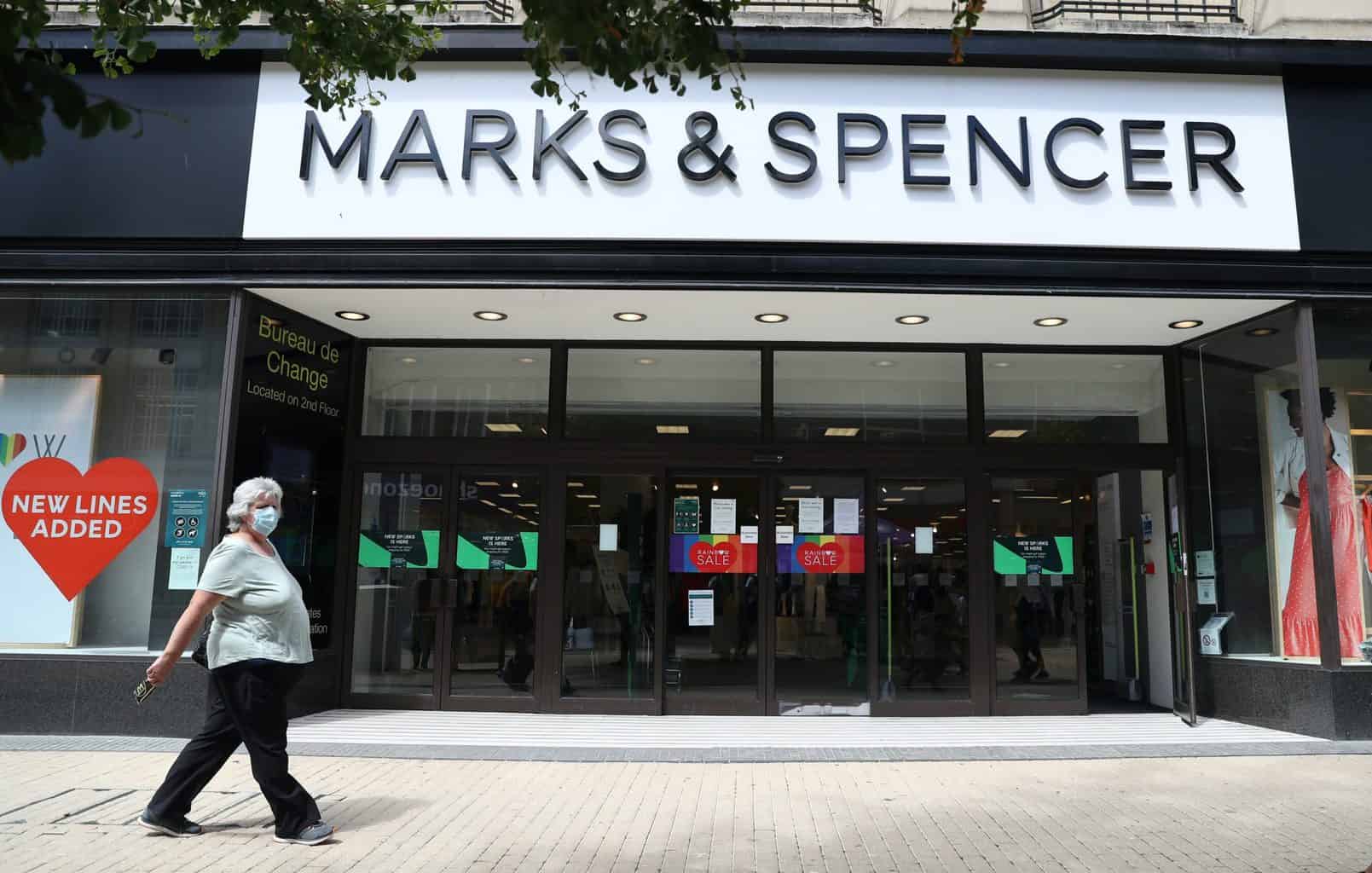 Is Marks and Spencer Open Boxing Day