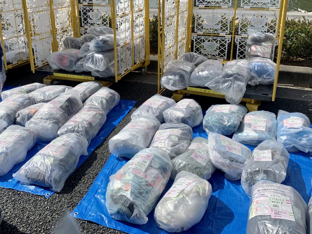 東京マラソン手荷物預かり有料化の真相！2026最新ルールと寒さ対策