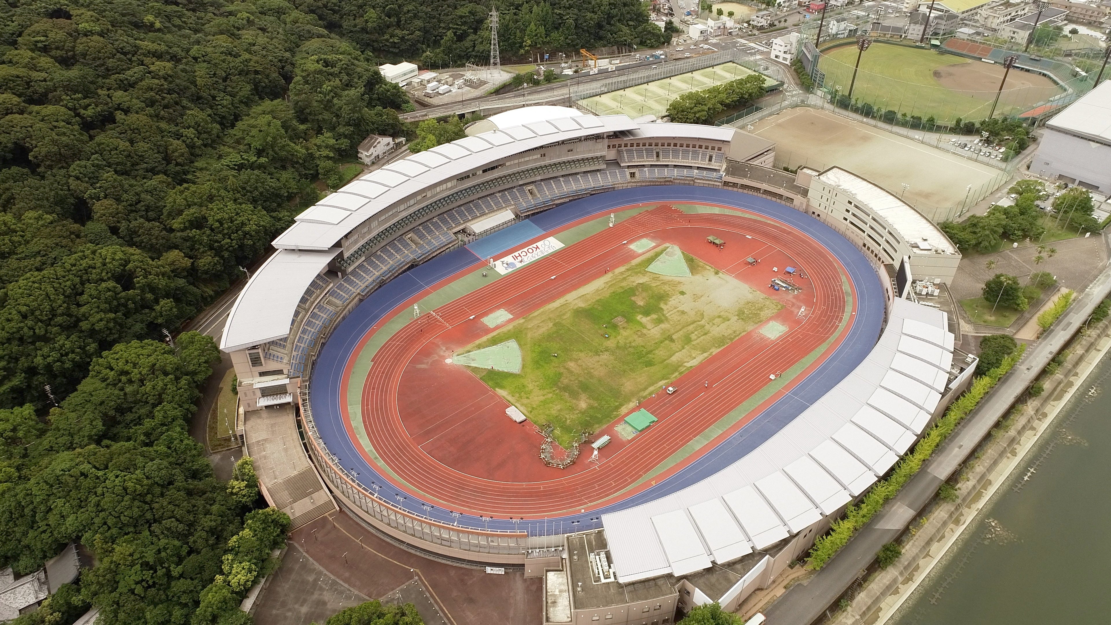 高知競輪の500Mバンク攻略！最新結果速報と穴馬予想を徹底解剖