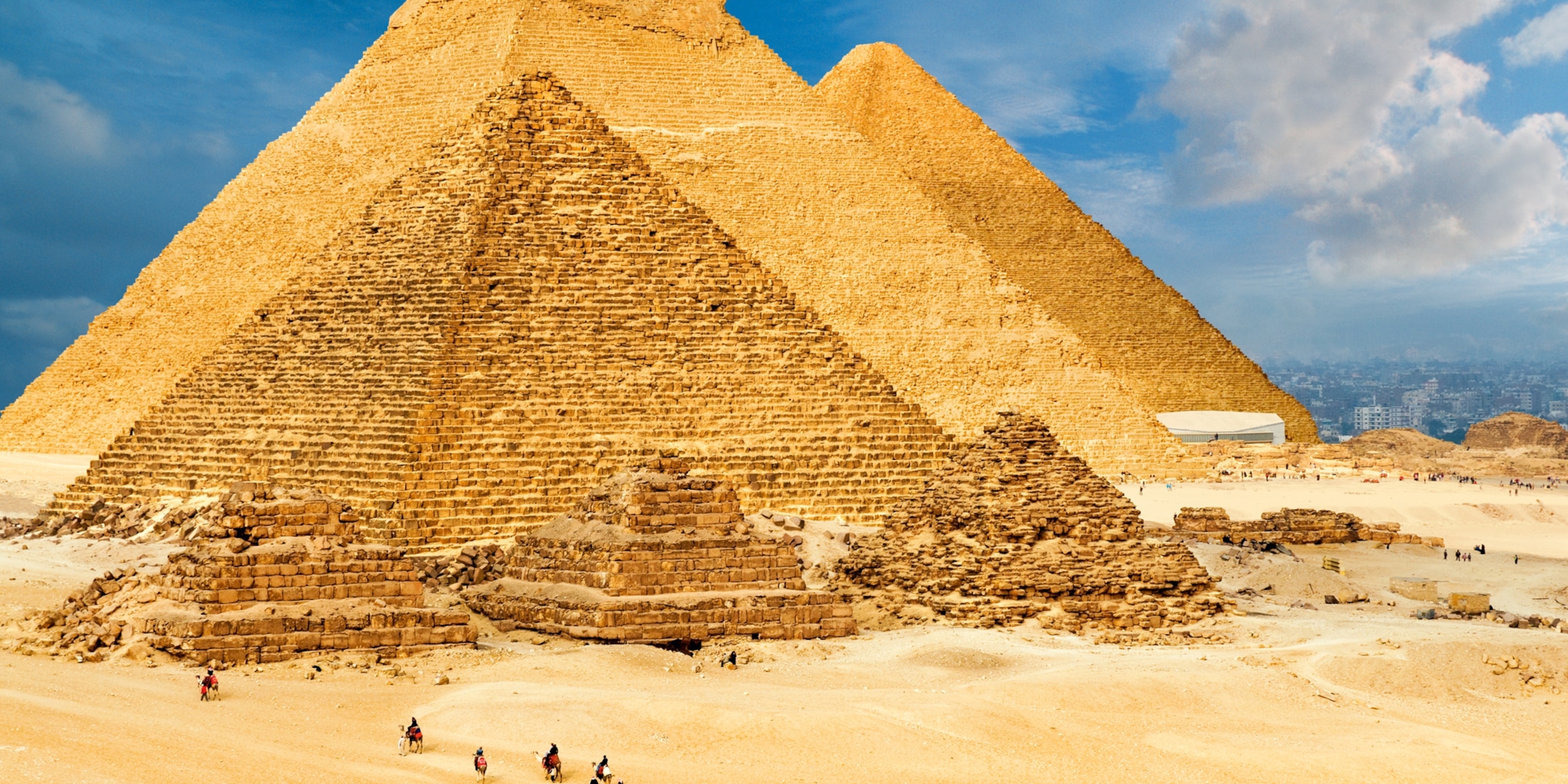 Where Are the Pyramids in Egypt