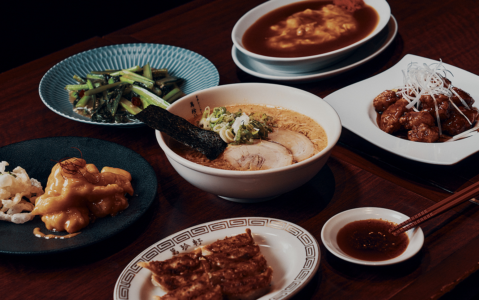 名古屋・萬珍軒の玉子とじラーメン！深夜に行列ができる秘密と攻略法