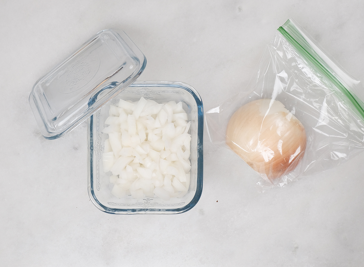 Best Way to Store Chopped Onions