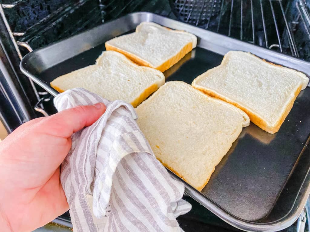 How to Toast Sandwich in Oven