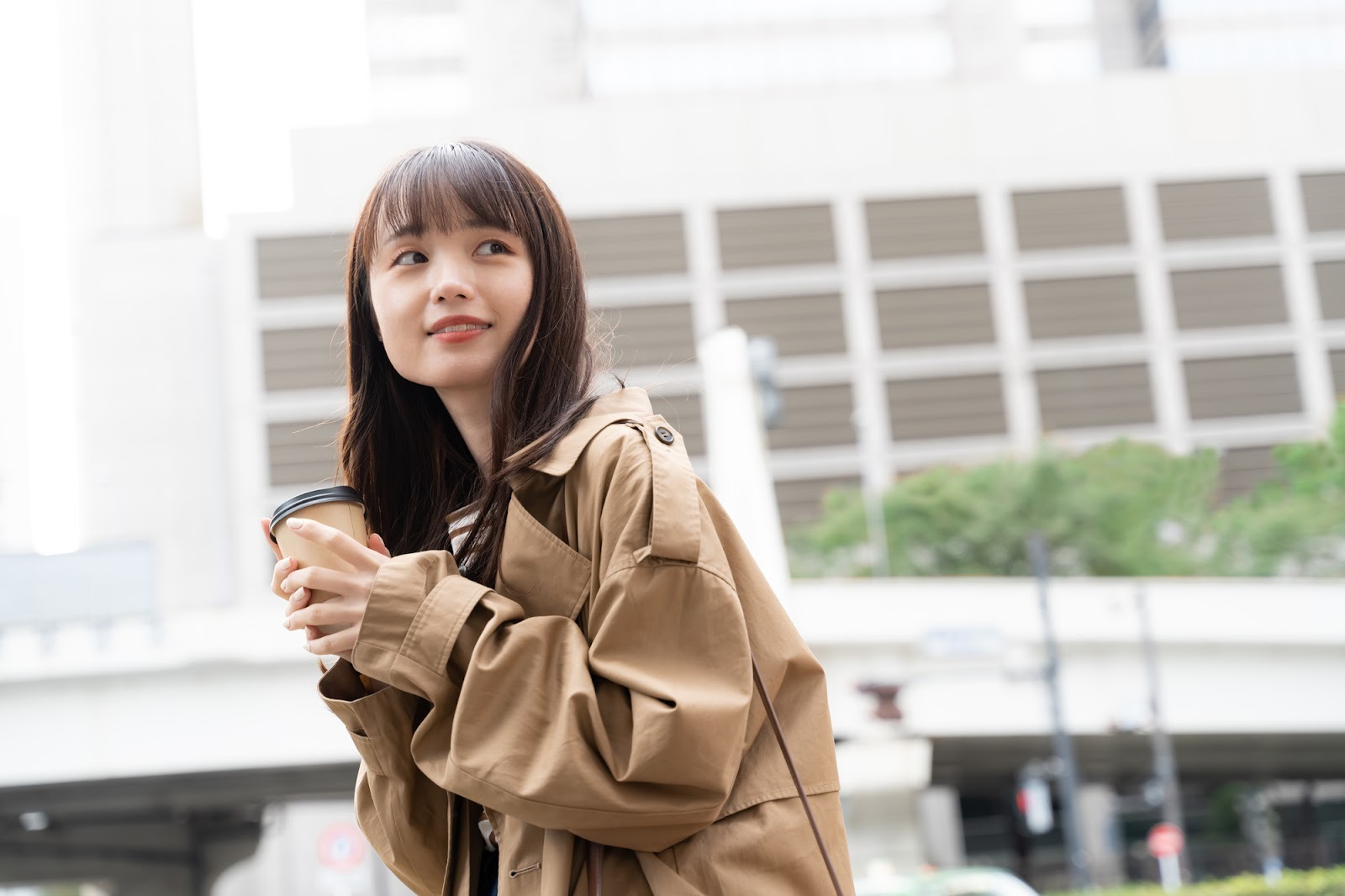 小動物系女子の決定的な特徴と愛される秘密【2026最新】