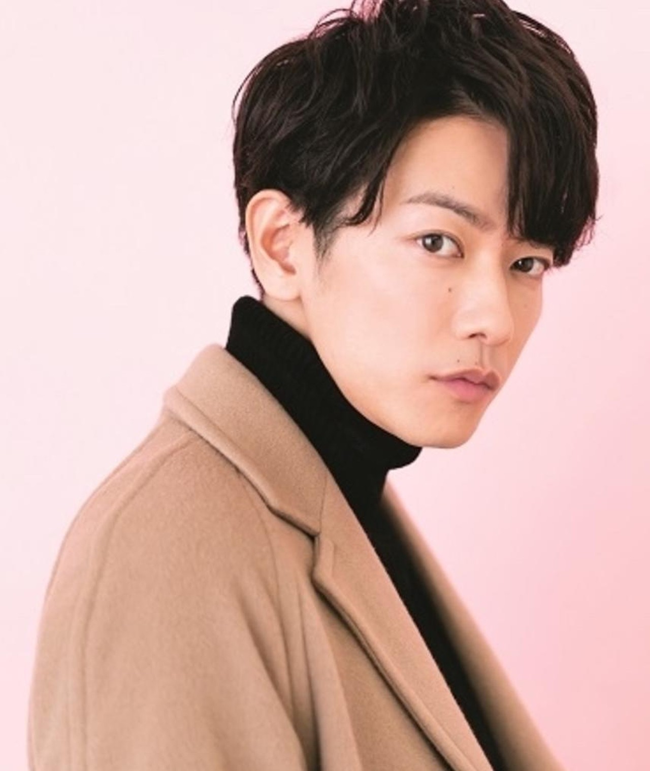 気温13度のメンズ服装完全攻略！最高・最低で激変する失敗回避術