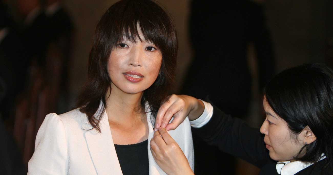 メディアと政界の狭間で生きた三宅雪子：証言で迫る激動の真相