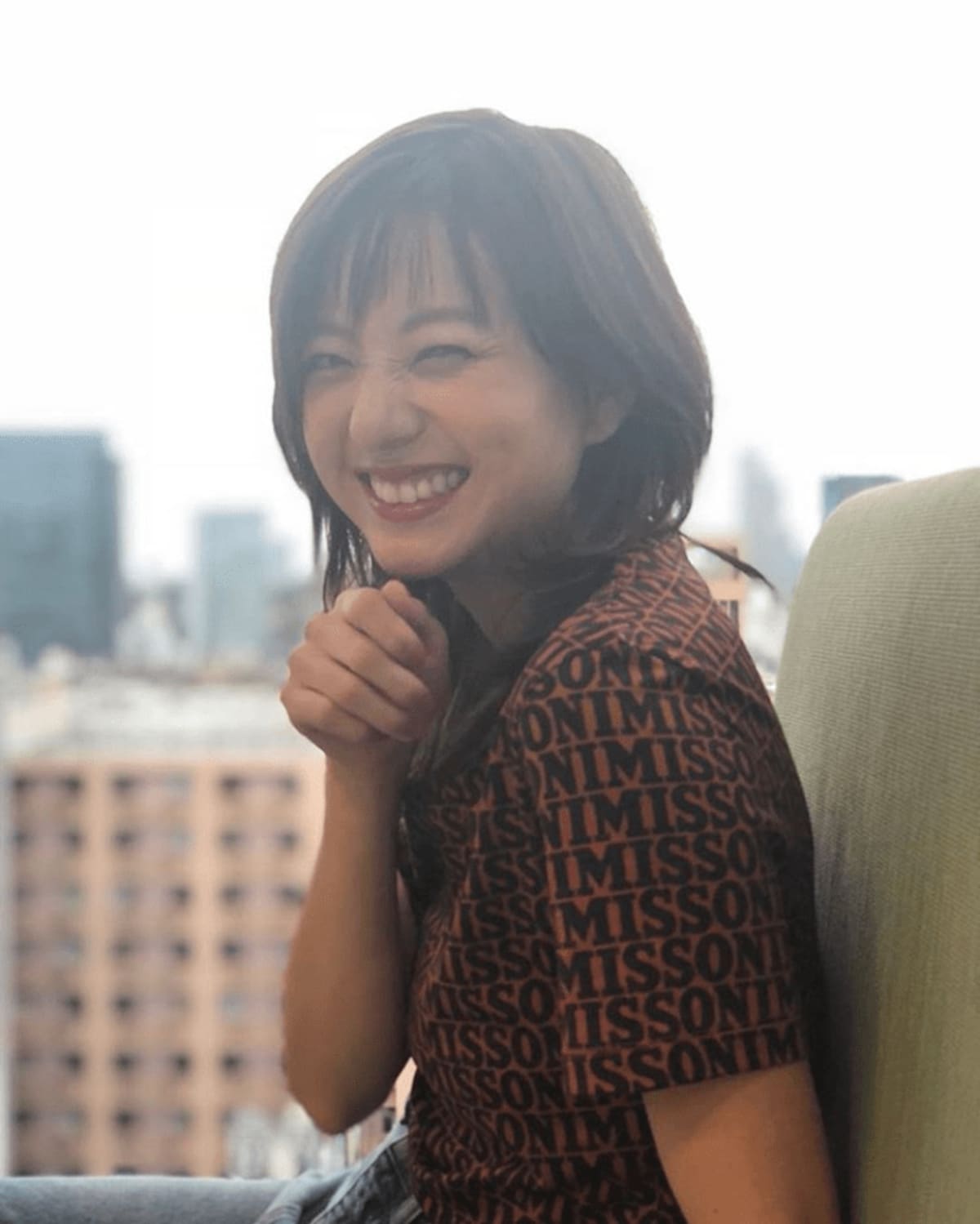 なぜ「くしゃっとした笑顔」に惹かれるのか？心理と本気サインの真相