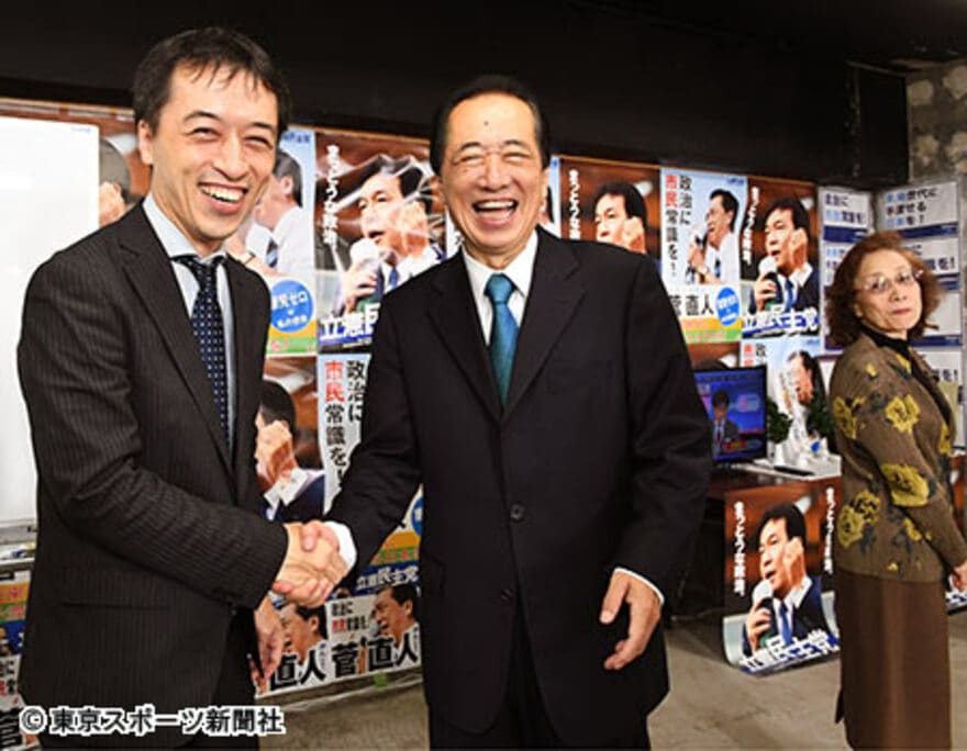 菅義偉元首相の家族の真相！真理子夫人との絆と3兄弟の現在に迫る
