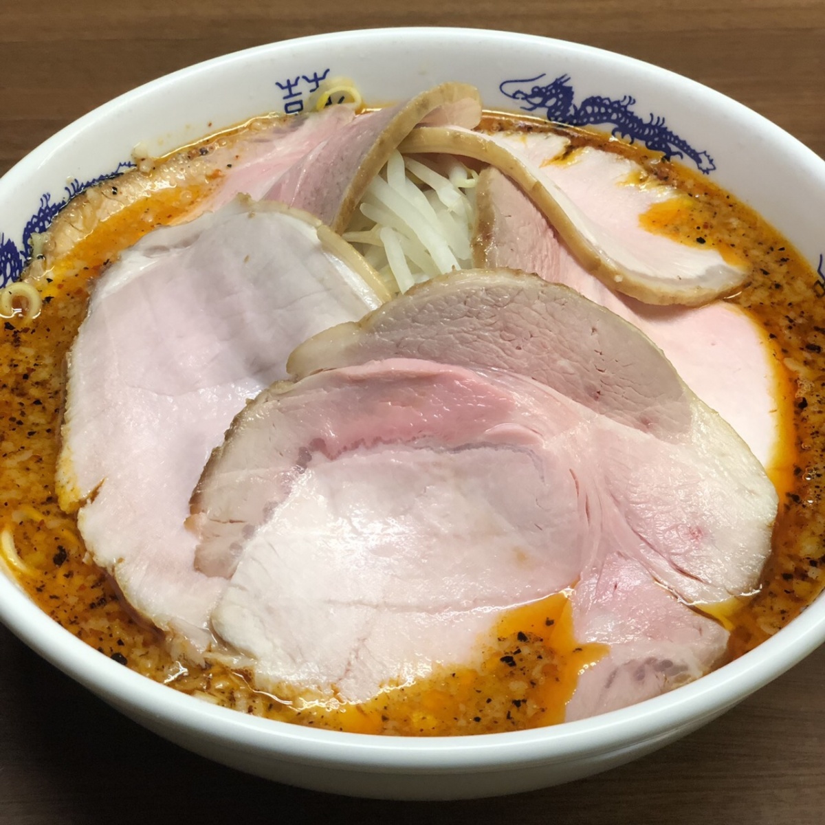 環七名物ラーメン一番を徹底解剖！深夜の行列とオロチョンの全貌