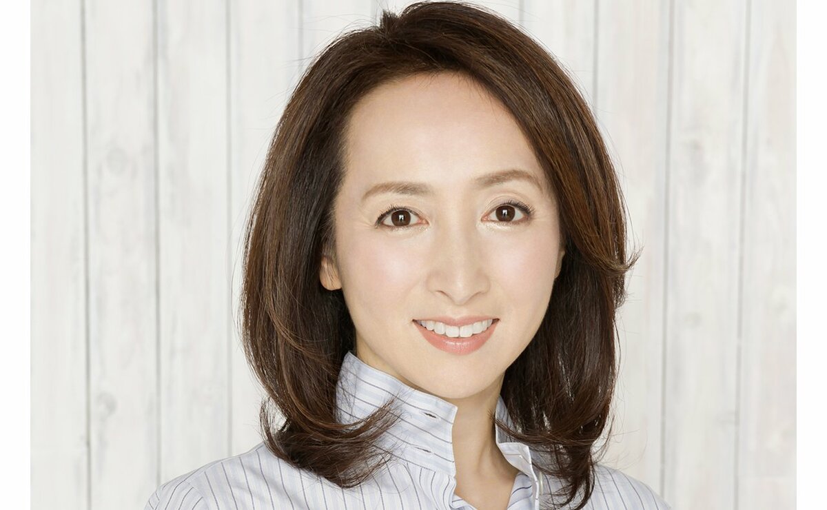 近藤サトが明かすグレイヘアの真実と現在の素顔！人気の秘密に迫る