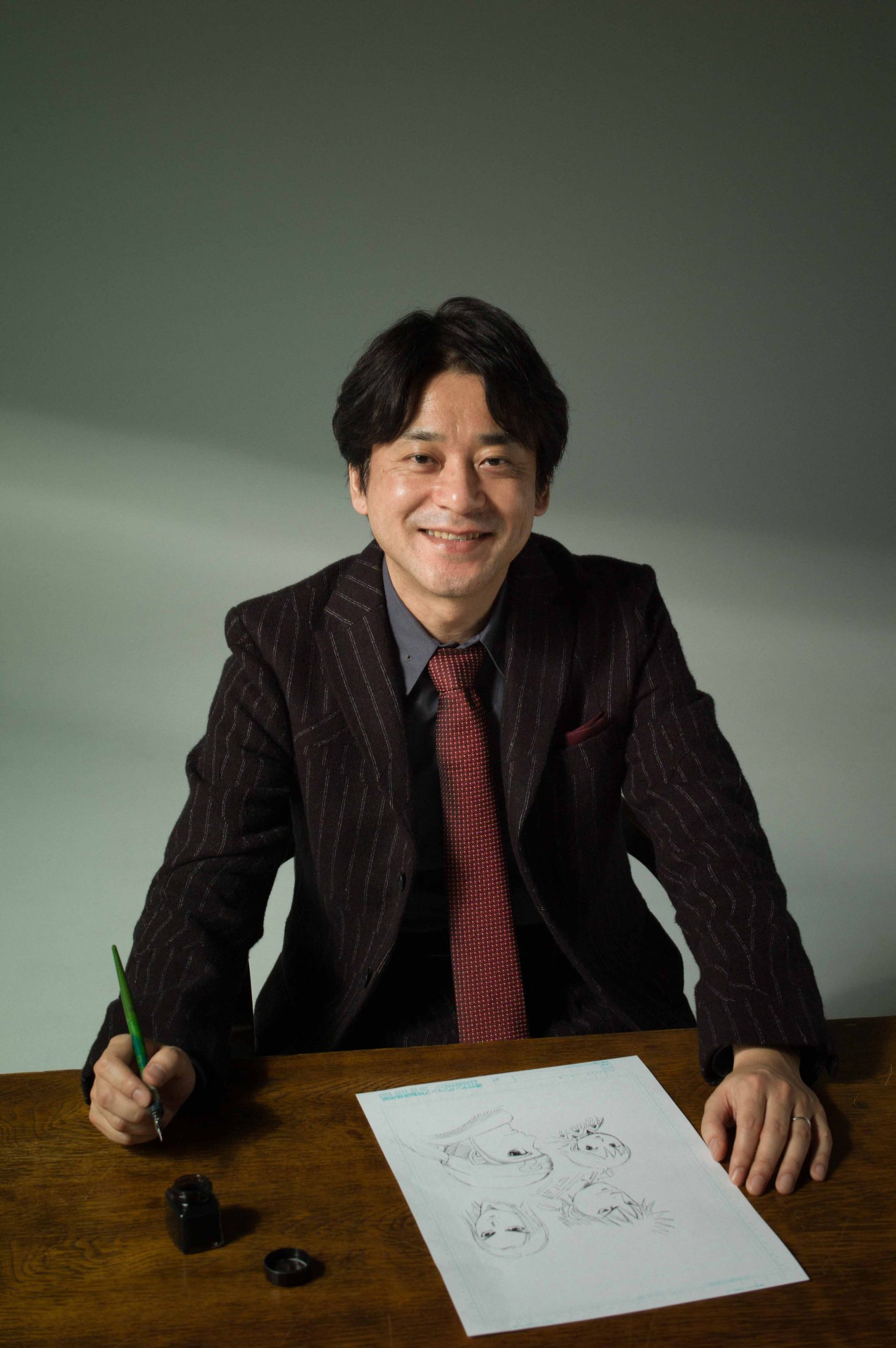 キングダム作者・原泰久の素顔！元Seの経歴から推定年収の真相まで