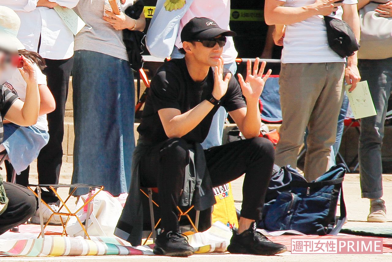 東山紀之と木村佳乃の子供は何人？学校や目撃情報と教育方針を追跡