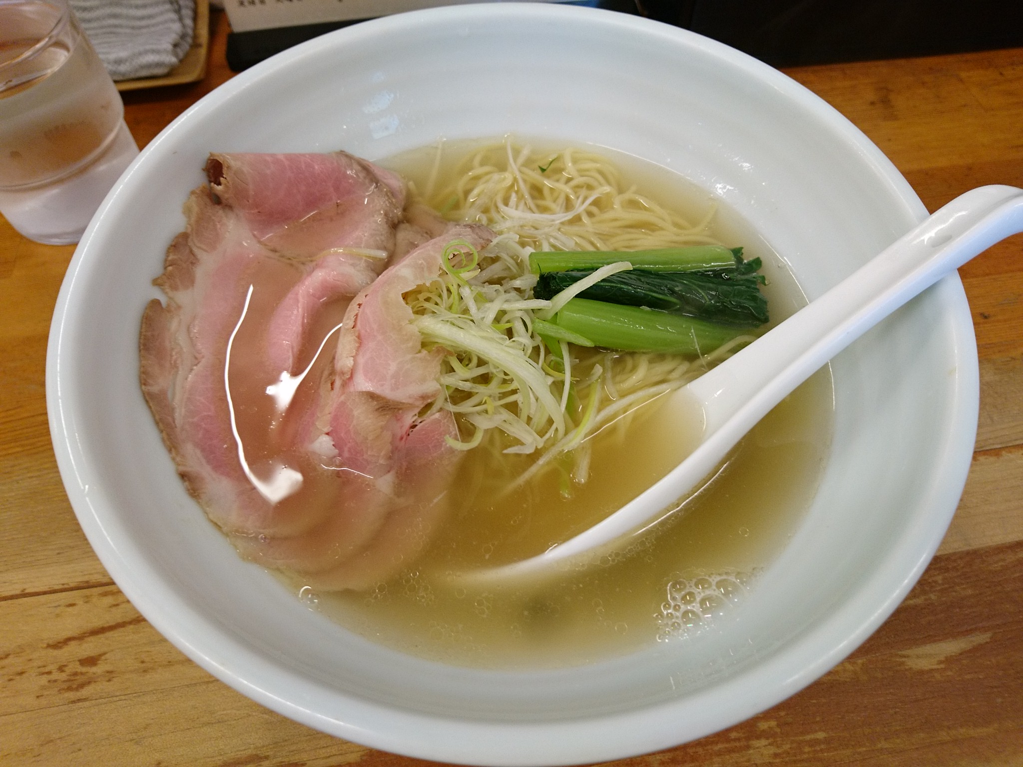 伊東の名店「麺屋一徳」の評判と混雑は？煮干し香る極上の一杯を徹底解剖
