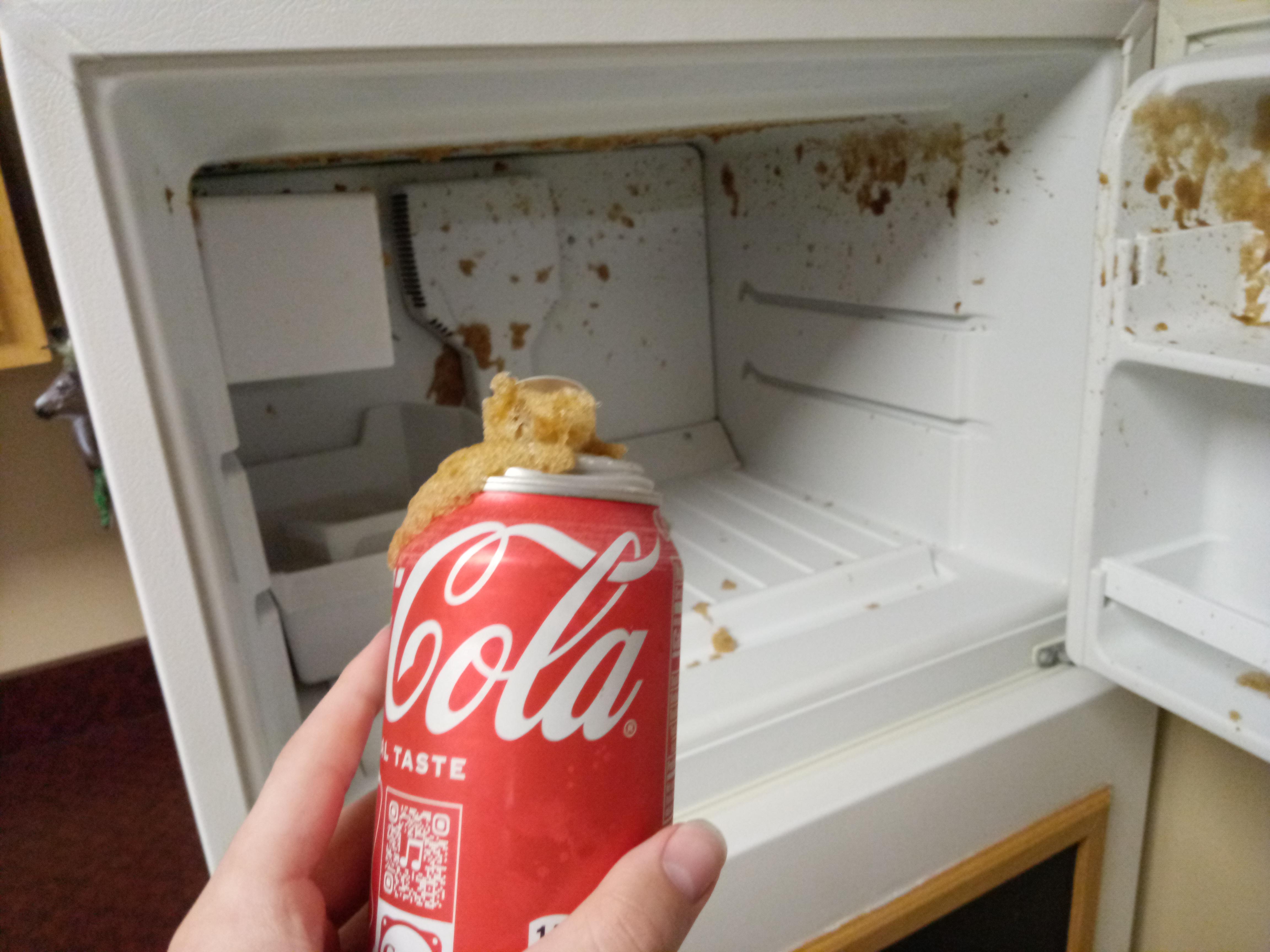 How Long to Put a Soda in the Freezer