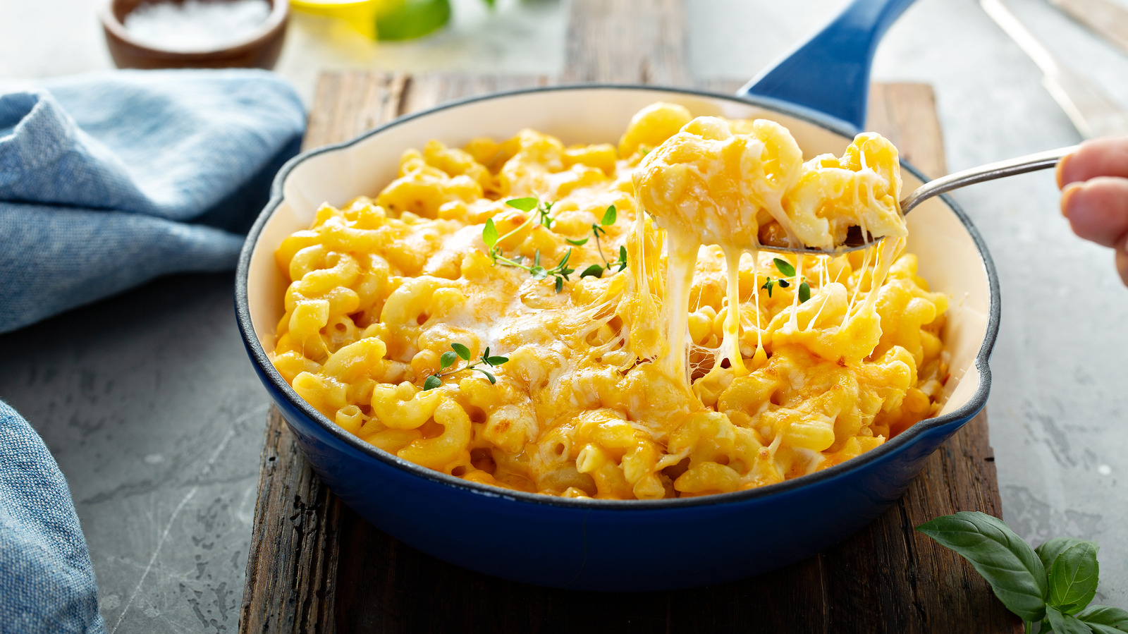 Can I Leave My Mac and Cheese out Overnight