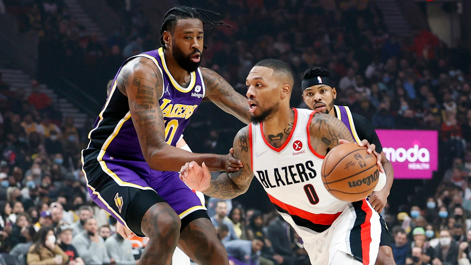 Los Angeles Lakers vs Portland