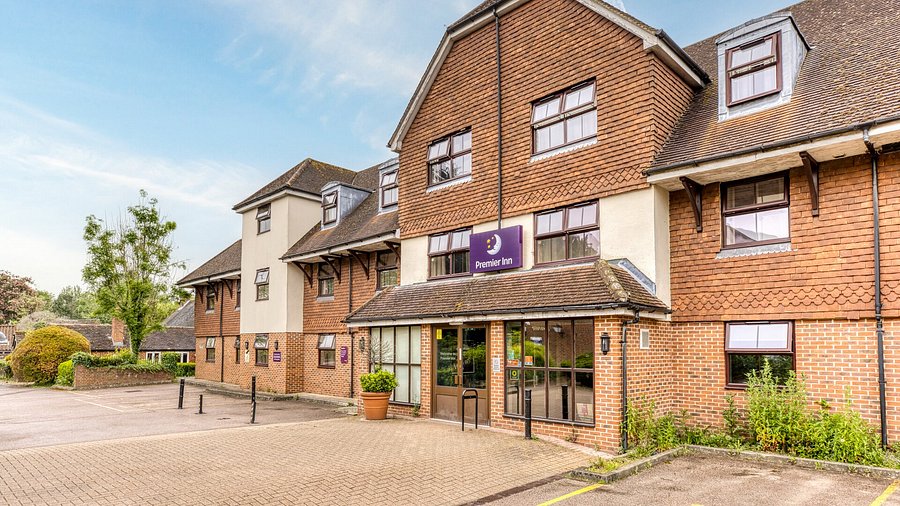 Premier Inn London Gatwick Airport South London Road Hotel