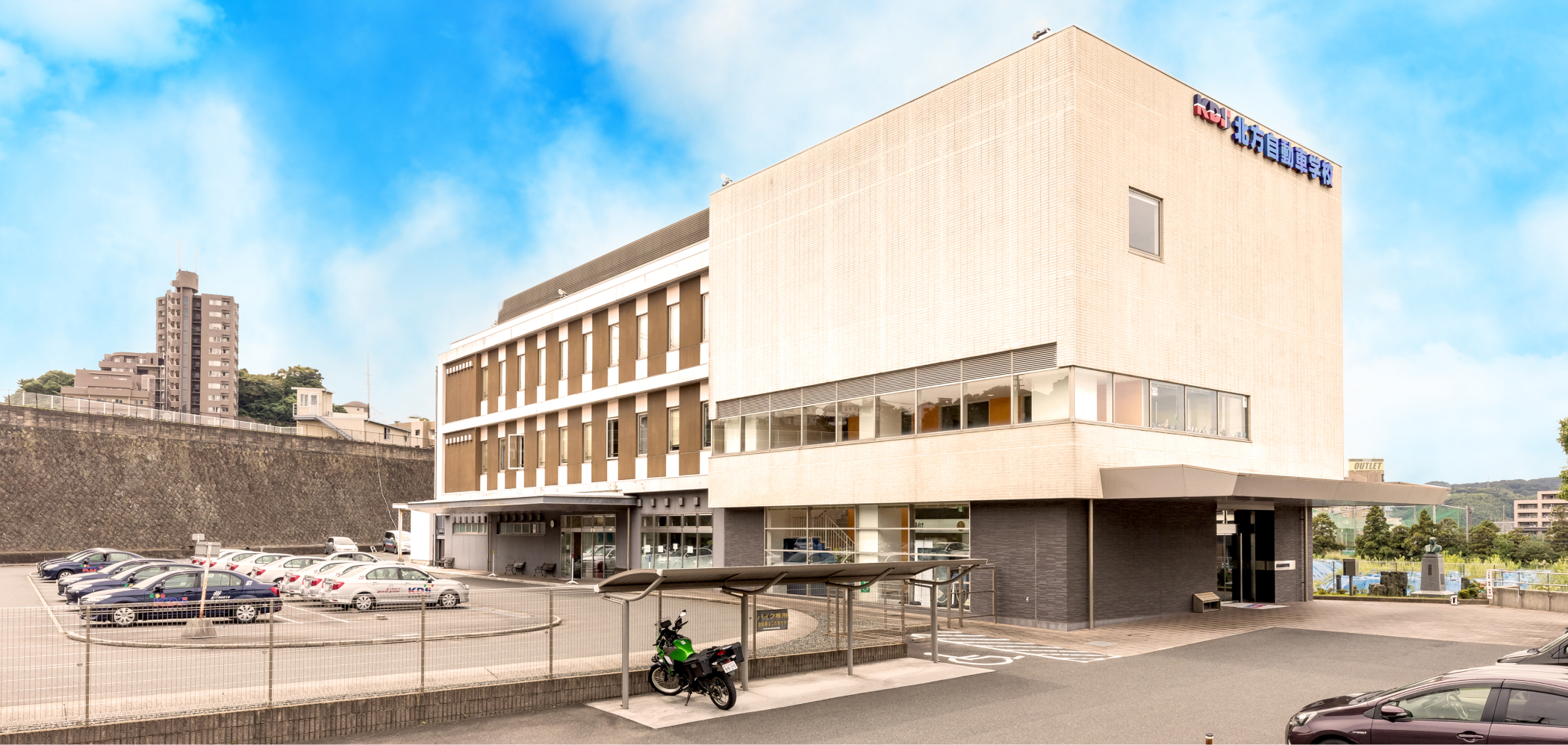 北方自動車学校の評判と実態！教官態度や予約・料金をプロが徹底検証