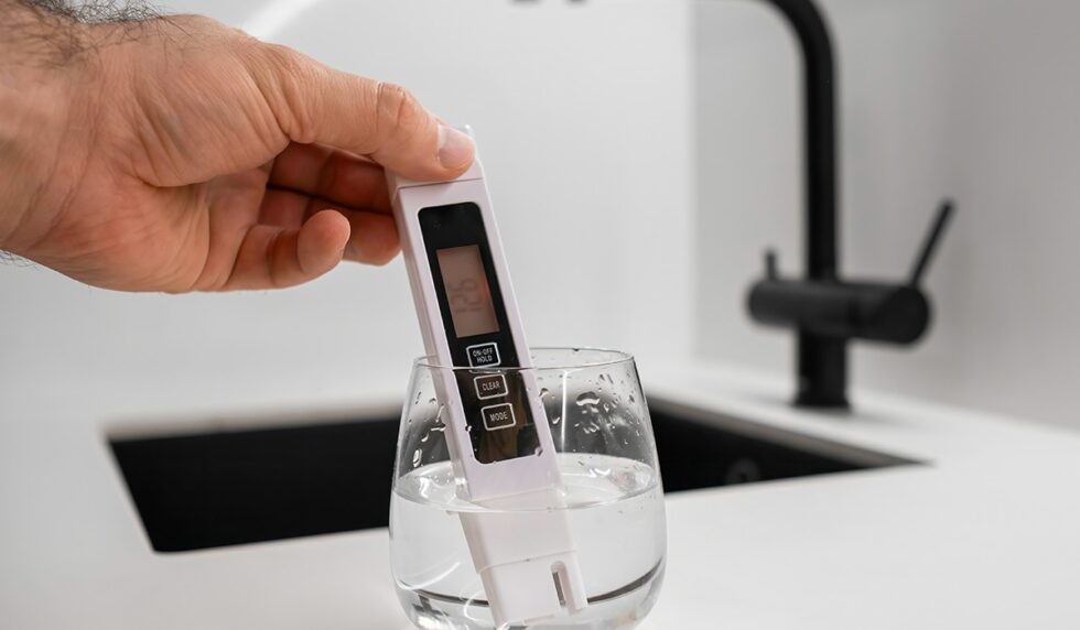 How to Check Drinking Water Quality at Home