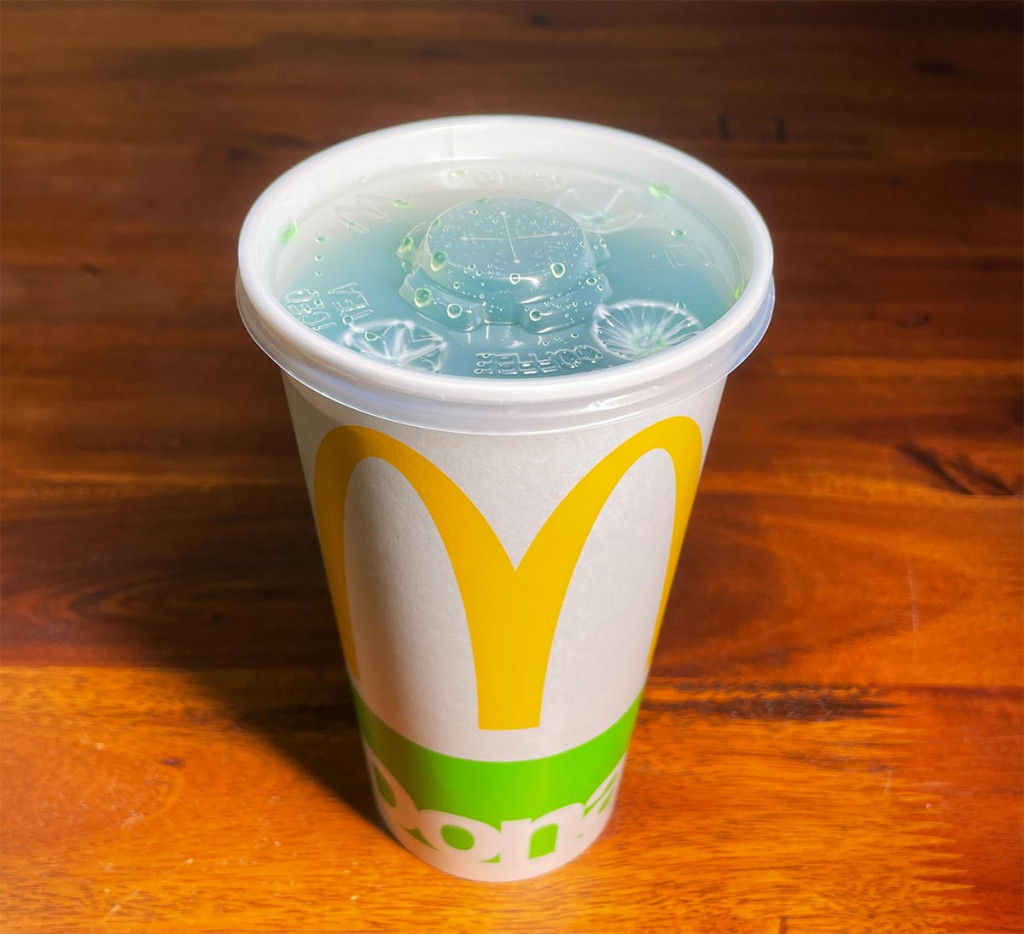 マックのドリンクLサイズは何Ml？氷抜き容量やM比較とコスパを検証