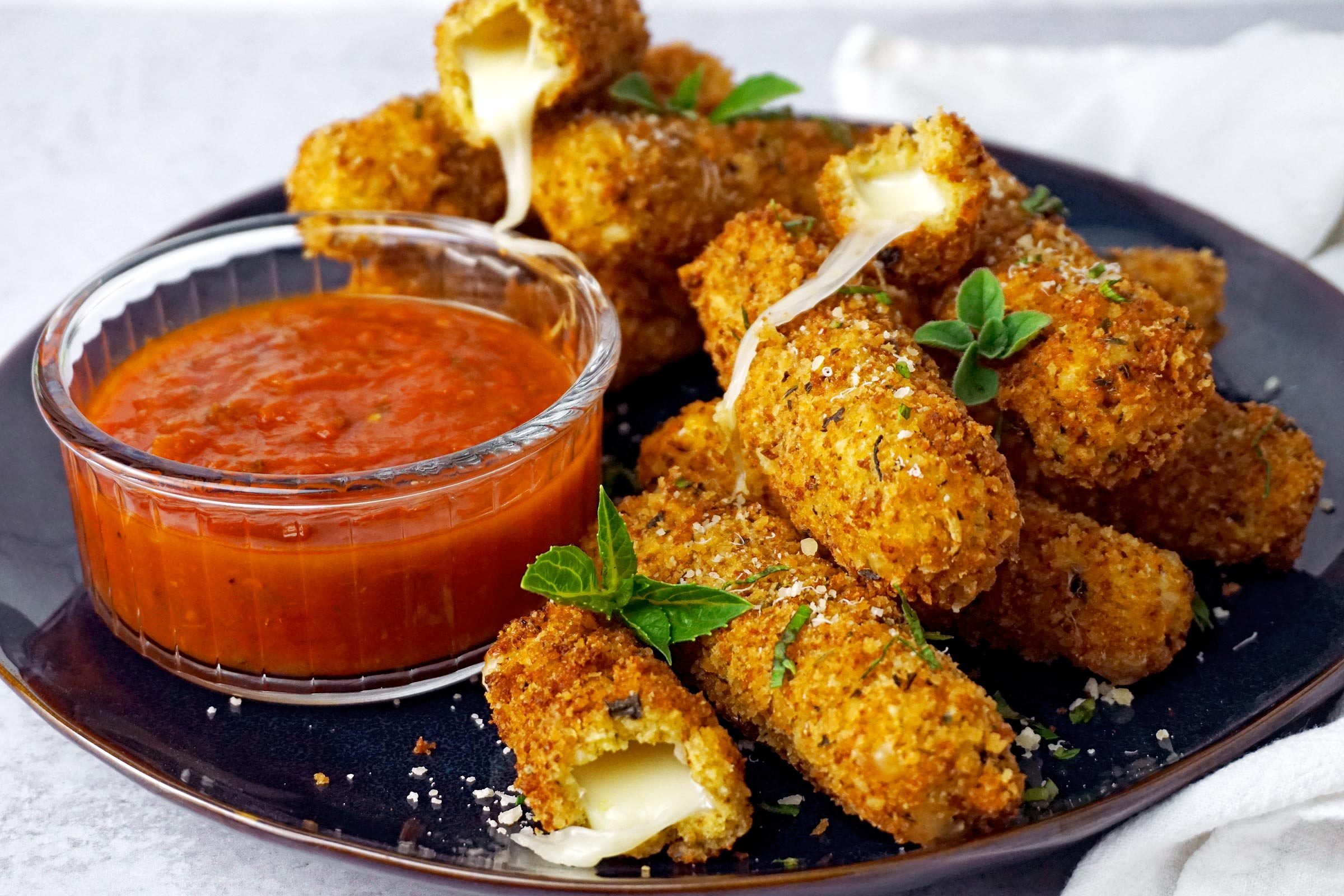 How to Deep Fry Mozzarella Cheese Sticks
