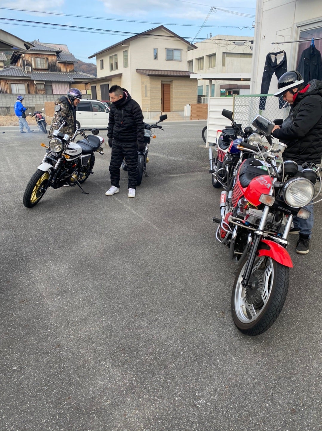ガレージエイトの評判と口コミの真相｜車検費用やカスタム工賃を徹底調査