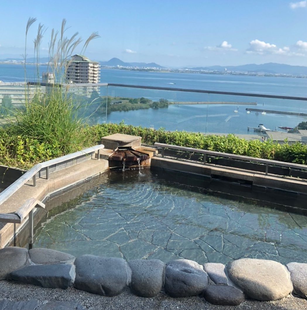 【2026年最新】京都から20分の異次元リゾート！湖畔の「滋賀 県 温泉」が魅せる進化形ウェルネス旅の全貌