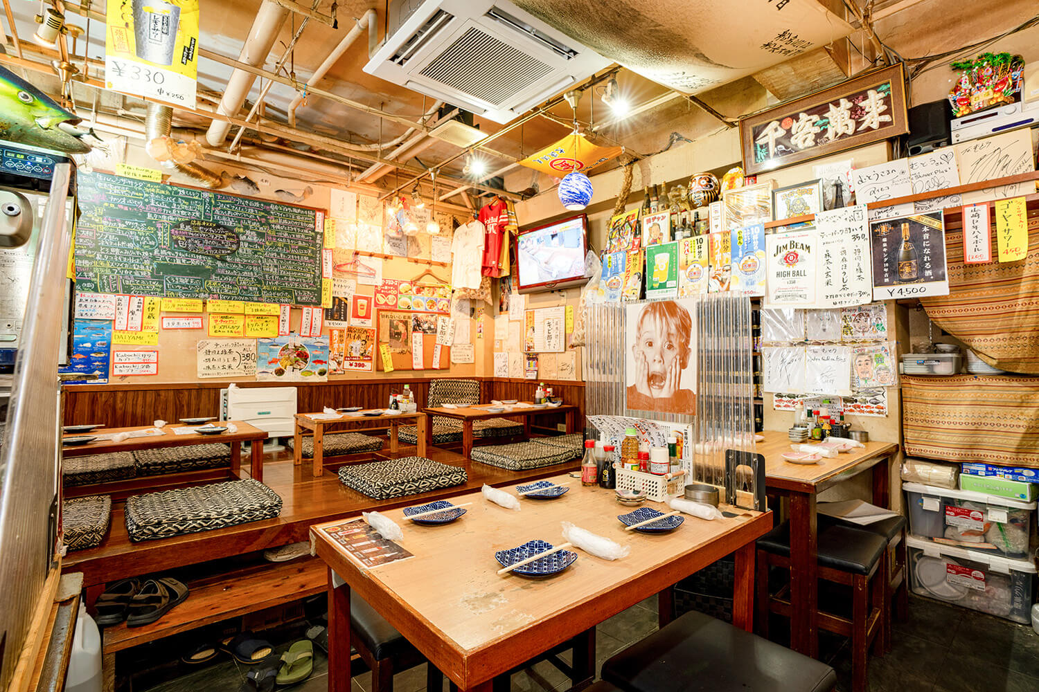 【2026最新】沖縄居酒屋の本当の名店！地元民激推し＆民謡ライブ穴場