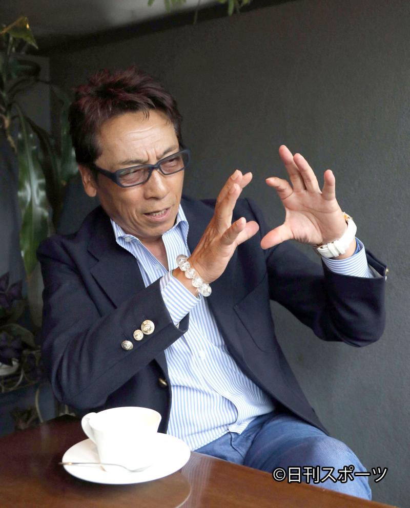 ものまね四天王・岩本恭生の現在！妻の死因や熱海生活・子供の今を追う