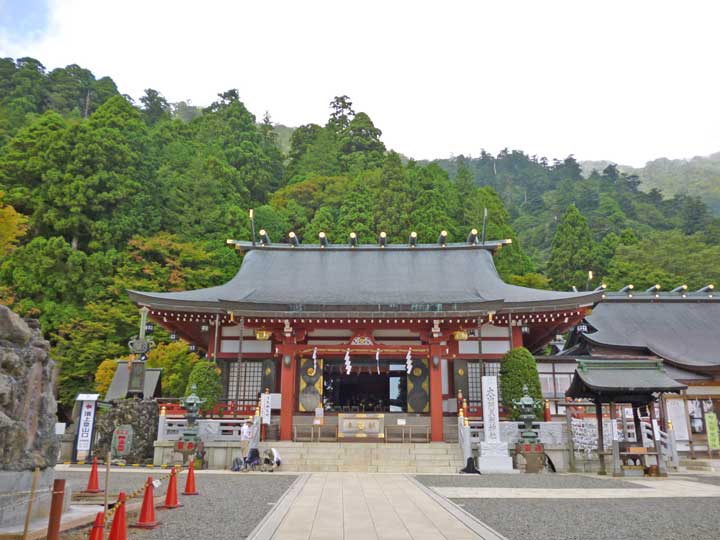 絶景カフェと古の信仰！大山阿夫利神社の神秘と至高の参拝ルート