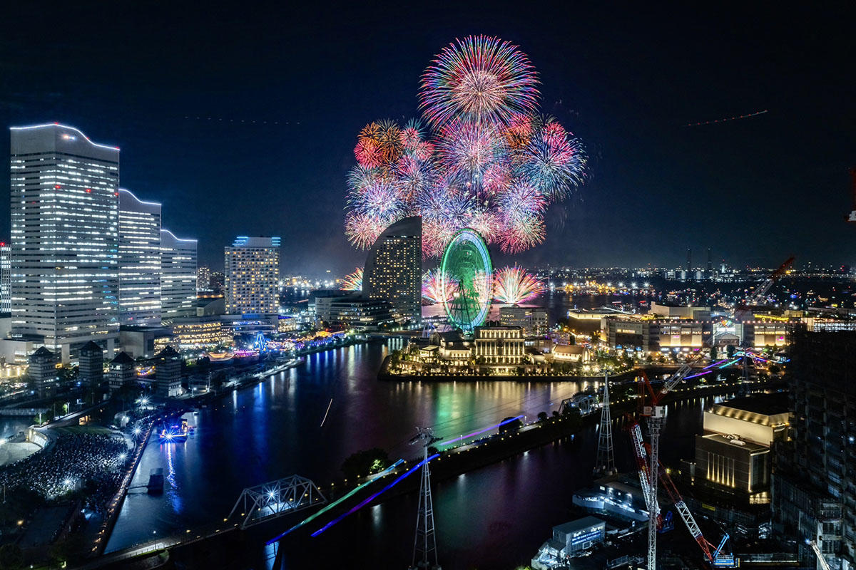 【2026最新】横浜花火大会の日程と穴場攻略！有料席倍率や屋台まで網羅