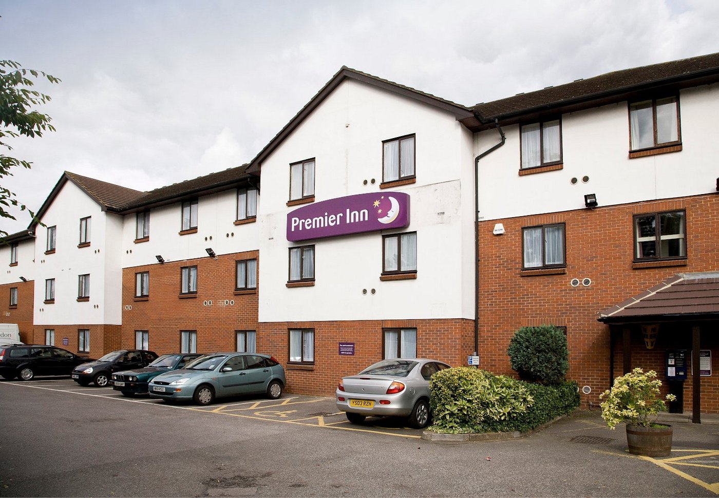 Premier Inn London Hayes Heathrow North A4020 Hotel