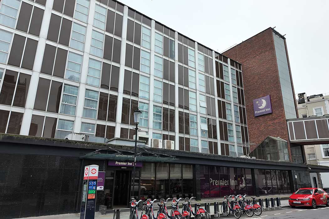 Premier Inn London Kensington Earl's Court Hotel