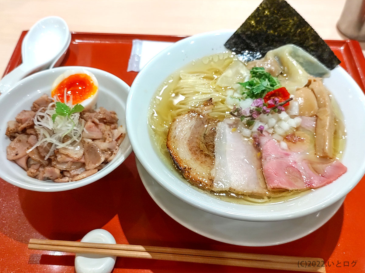 【2026最新】中津「麦と麺助」の行列・整理券と至高の一杯を徹底解明