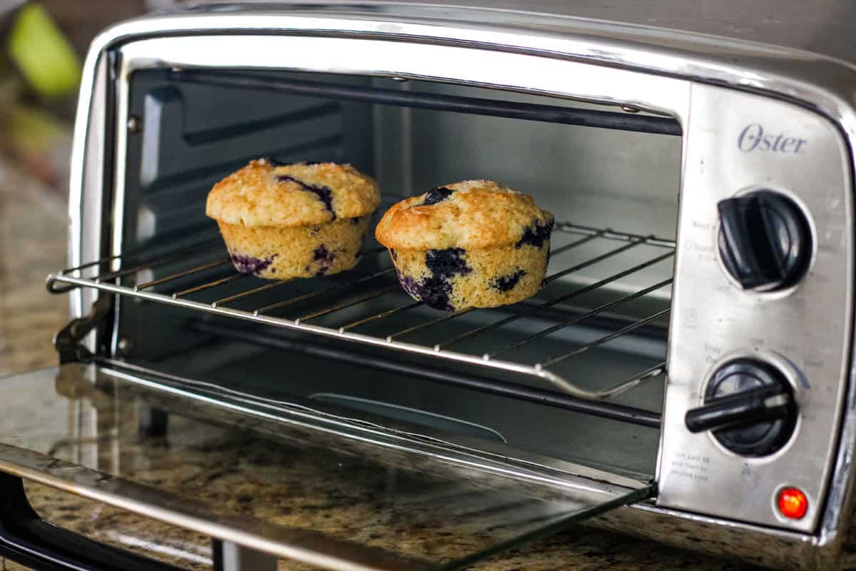 How to Reheat Frozen Muffins