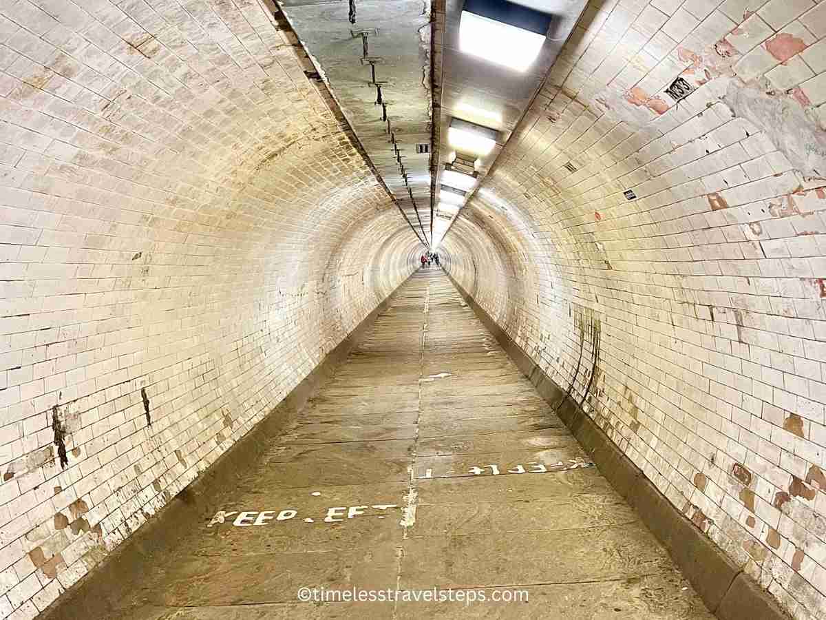 Greenwich Foot Tunnel How Long to Walk