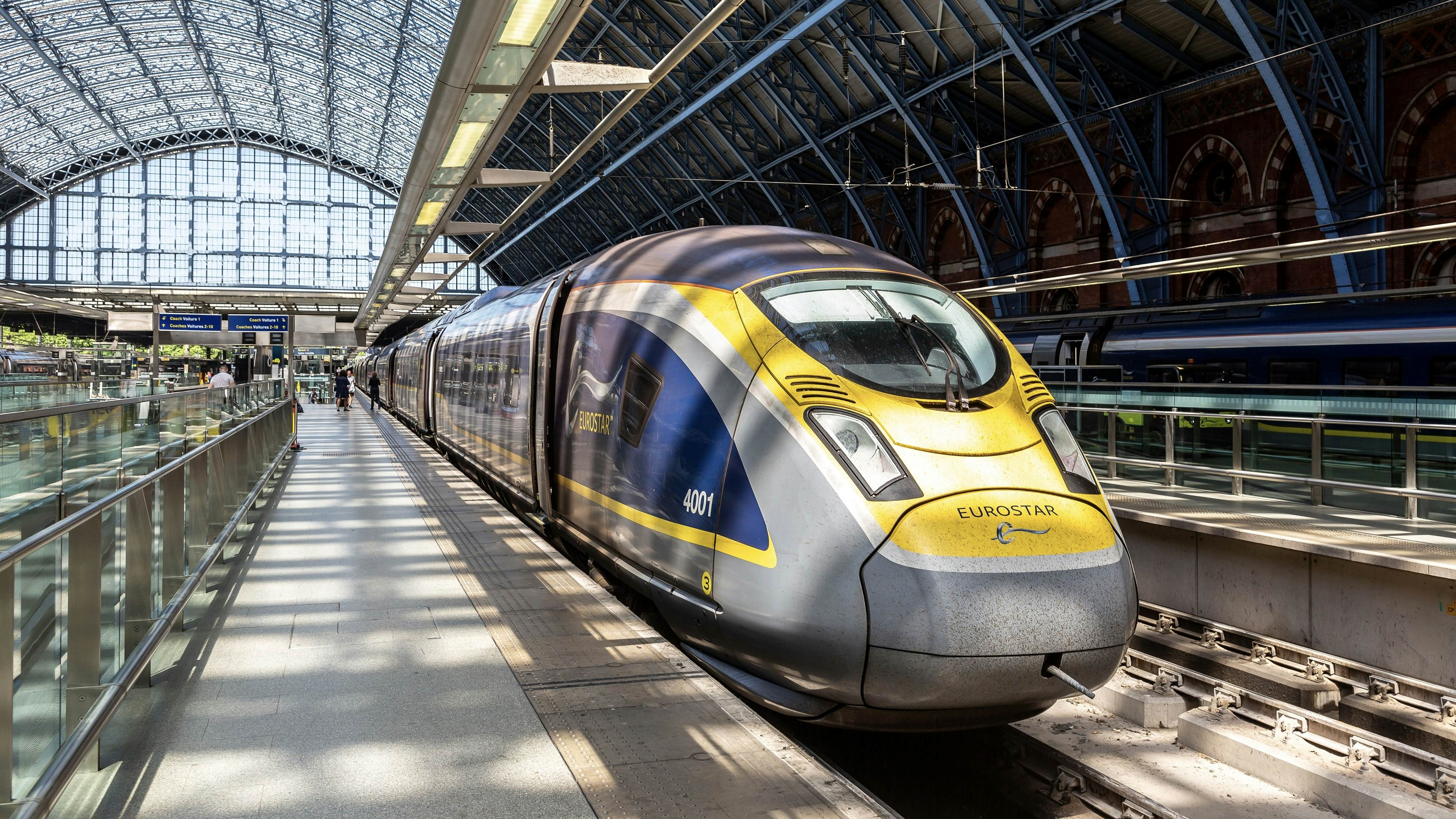 How Early Do I Need to Arrive for Eurostar