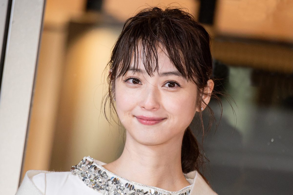 佐々木希の顔はなぜ美しいのか？黄金比やすっぴんの真実を徹底解剖