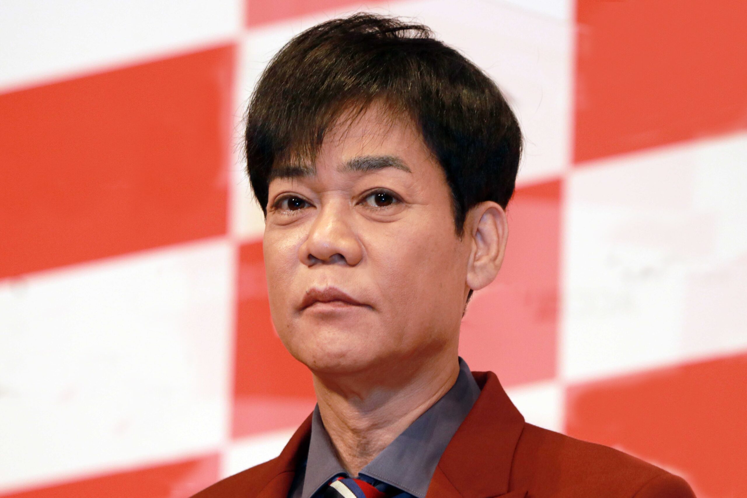 しゃべくり007名倉潤の現在と降板説の真相！休養理由と復帰の全軌跡