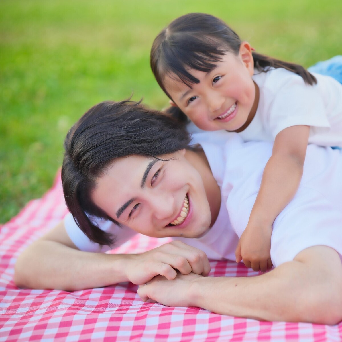 ハライチ澤部佑の子供は何人？年齢や学校と愛妻家パパの意外な素顔