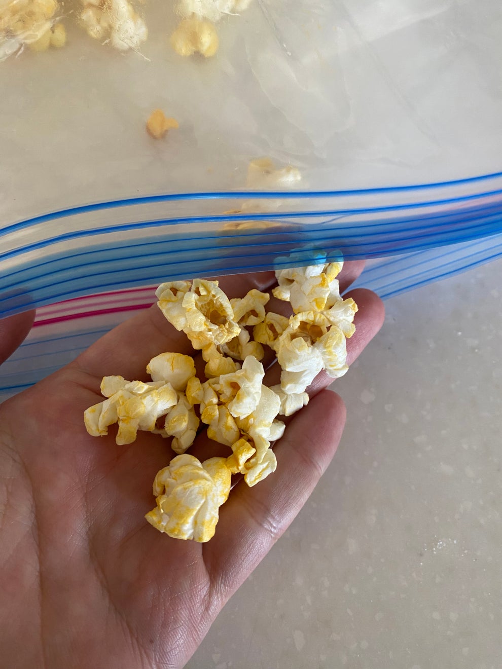 ポップコーン保存方法の新常識！冷凍庫でサクサクが長持ちする理由