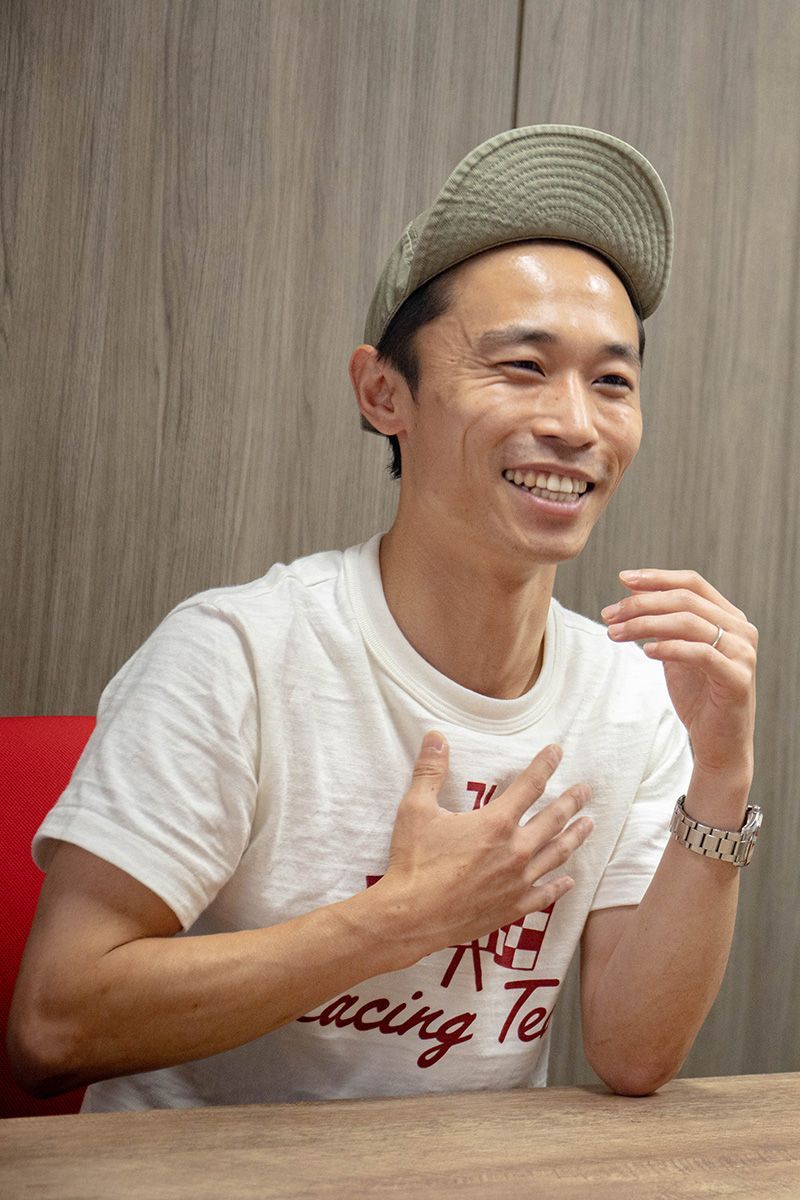 カミナリたくみはなぜかっこいい？私服やバスケ姿と男前な素顔に迫る