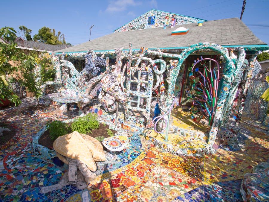 La Mosaic Tile House