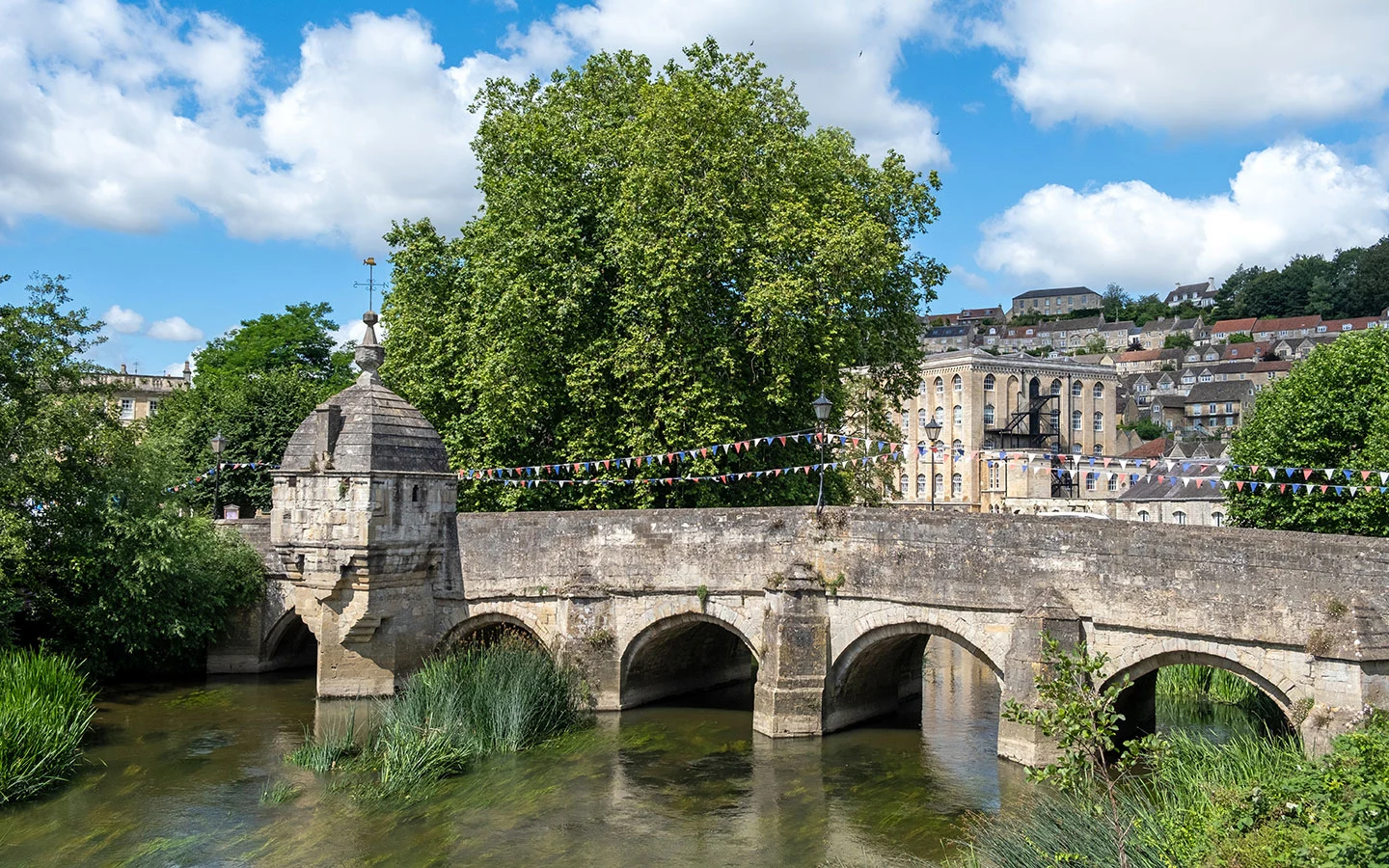 Is Bradford on Avon in the Cotswolds